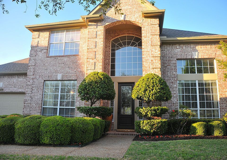 1st image of 764 Greenway Dr