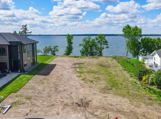 11600 Indian Beach Rd, Spicer, MN 56288