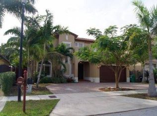 16232 SW 62nd Ter, Miami, FL 33193