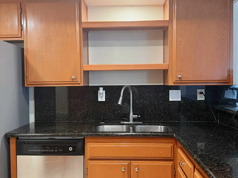 1737 Landau Pl — Photo 9