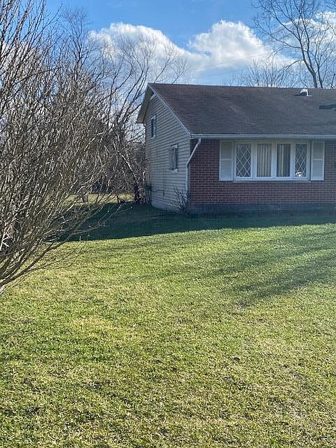 1490 Swinger Dr, Dayton, OH 45417 Zillow pic