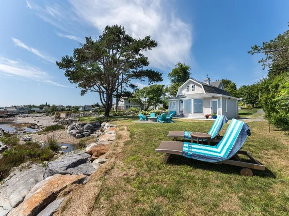 8 Summerside Lane, Harpswell, ME 04079