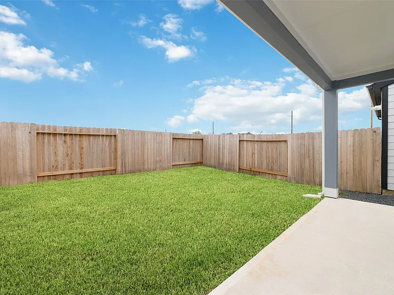 3530 Blue Mockingbird St — Photo 15