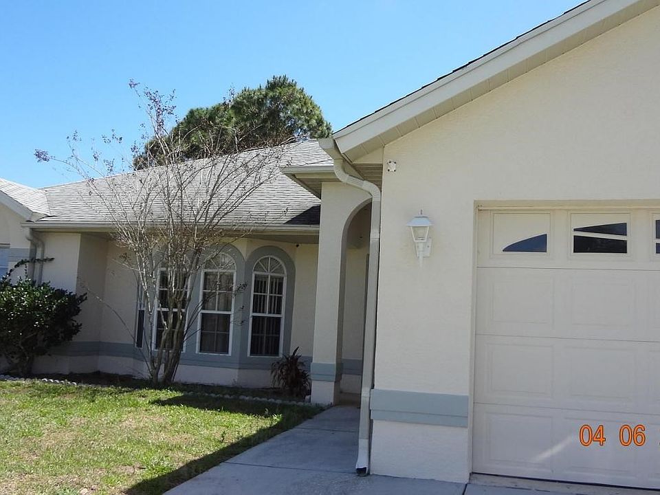 1st image of 653 Seven Gables Cir SE