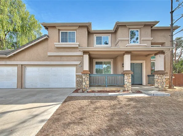 745 Via Blairo, Corona, CA 92879