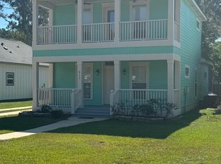 617 E 22nd Ave, Gulf Shores, AL 36542