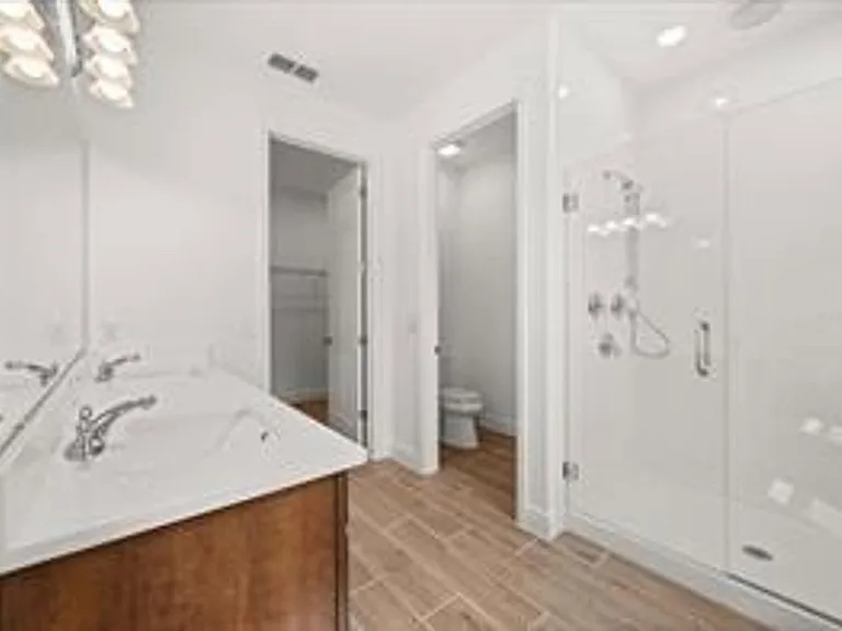 7731 Scicli Way — Photo 20