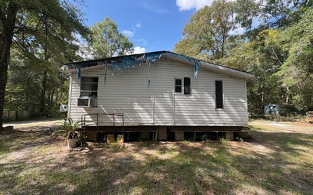 1st image of 347 SW Faulkner Dr
