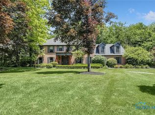 25840 W River Rd, Perrysburg, OH 43551