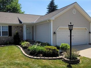 8761 Stuart Ln, Northfield, OH 44067