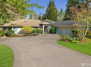 2301 Manito Ct NE, Tacoma, WA