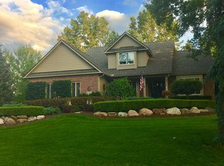 2322 Pleasant Rdg, Howell, MI 48843