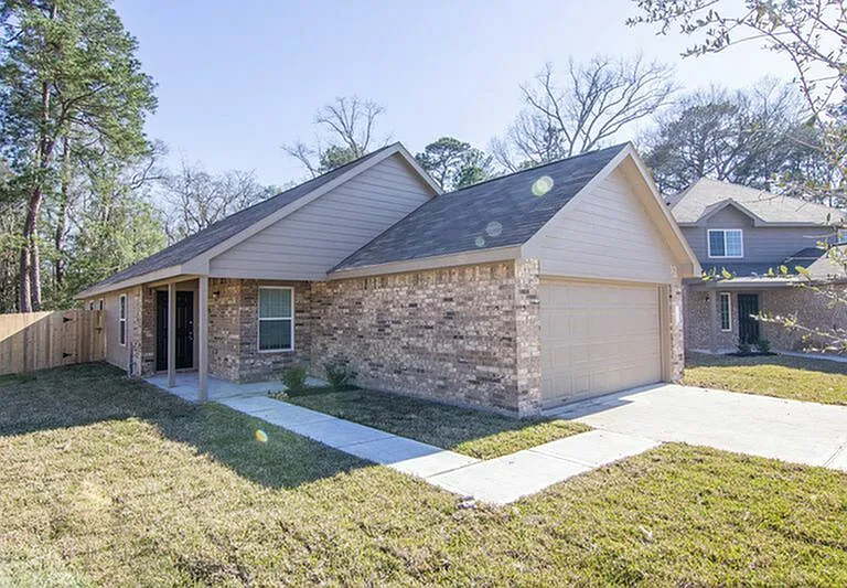301 N Meadows Dr — Photo 5