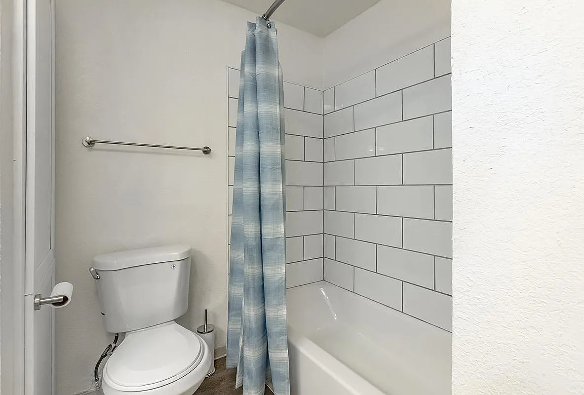1 bed, 645 sqft, $1,175 — Photo 3
