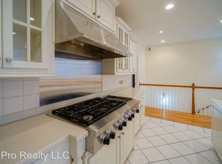 1465 Loch Lomond Trl SW, Atlanta, GA 30331