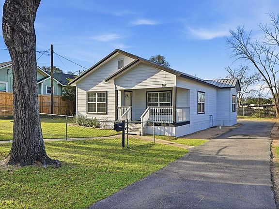 3rd image of 308 E Phillips St