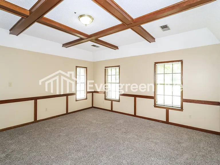 2822 Baywood Dr — Photo 3