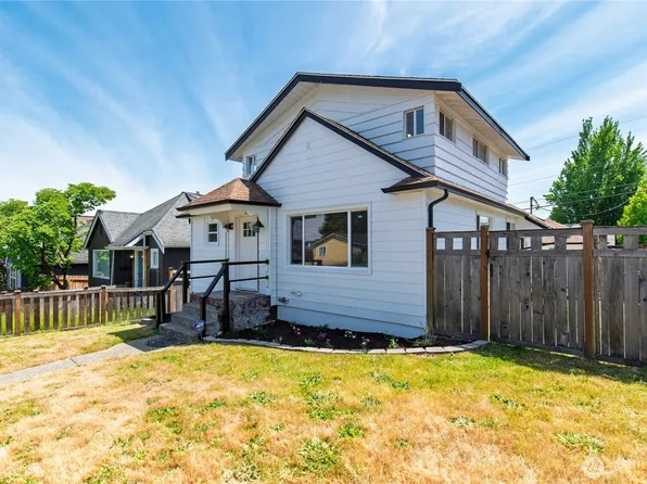 1231 4th Street, Bremerton, WA 98337