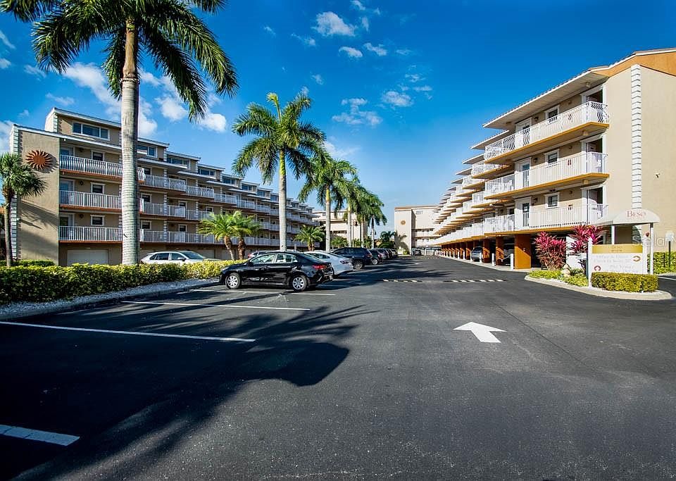 1st image of 1420 Bayshore Blvd #314