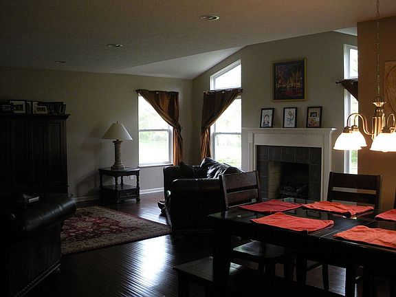 3rd image of 5773 Cali Glen Ln