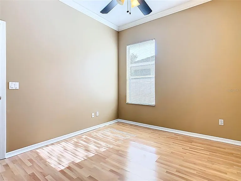 4925 Brightmour Cir — Photo 31