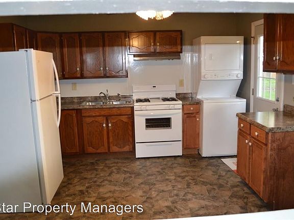 4th image of 1316 Grand Ave