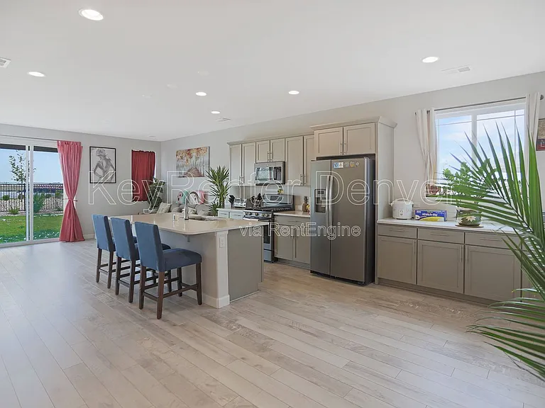 270 S Langdale Ct — Photo 6