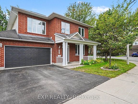 3rd image of 203 Harbour View St