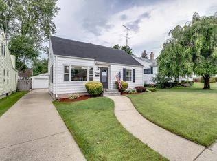 7006 40th Ave, Kenosha, WI 53142