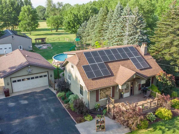 4390 W State Route 64, Mount Morris, IL 61054