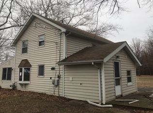 4436 Lockwood Rd, North Perry, OH 44081