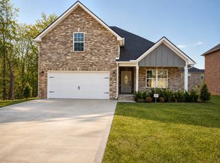 304 Bluebell Dr, Clarksville, TN 37043