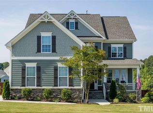 2809 Rileys Pond Dr, Apex, NC 27502