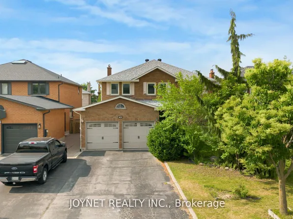 43 Castlehill Rd, Vaughan, ON L6A 1N8
