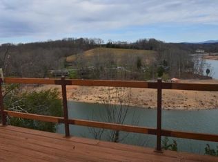 152 Jays Dr, Johnson City, TN 37615