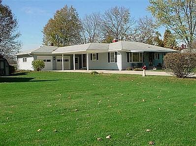 1st image of 10042 N Balfer Dr W
