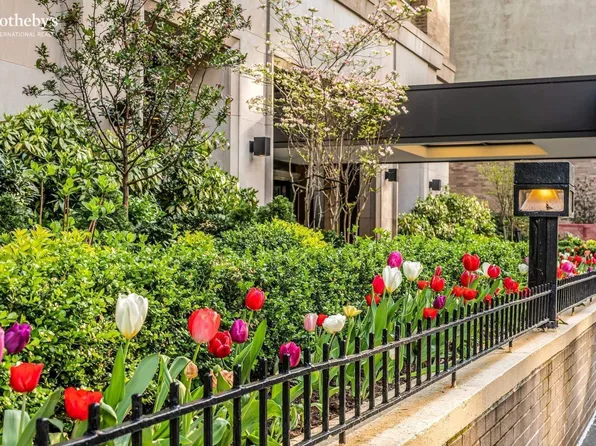 444 East 86th Street image 11 of 13