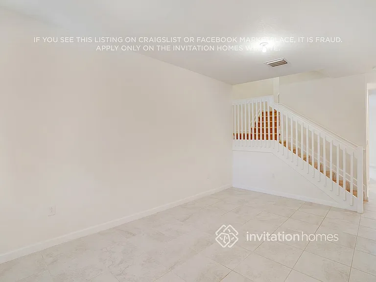 11461 SW 252nd Ter — Photo 2