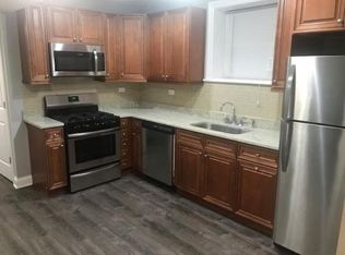 2850 N Maplewood Ave #G, Chicago, IL 60618