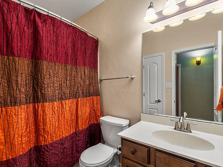 2711 Firewheel Ave SW — Photo 10