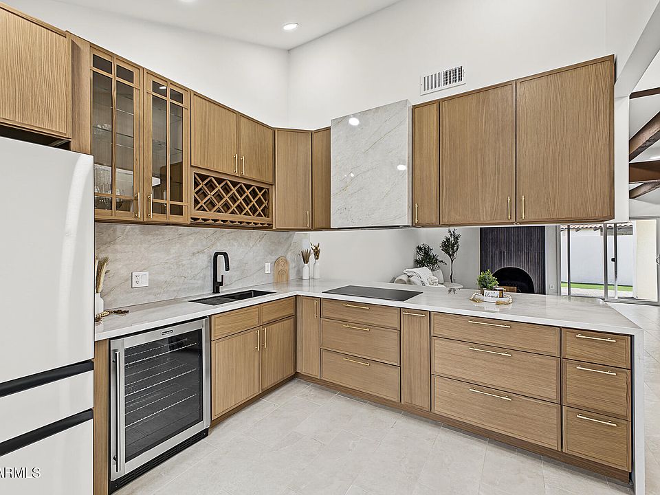 1st image of 5621 N PALACIO Place