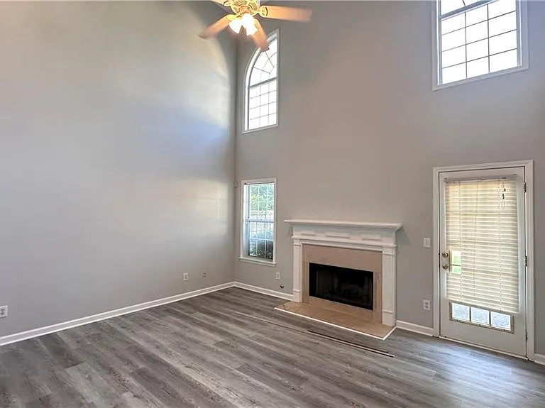 515 Weathervane Ct — Photo 8