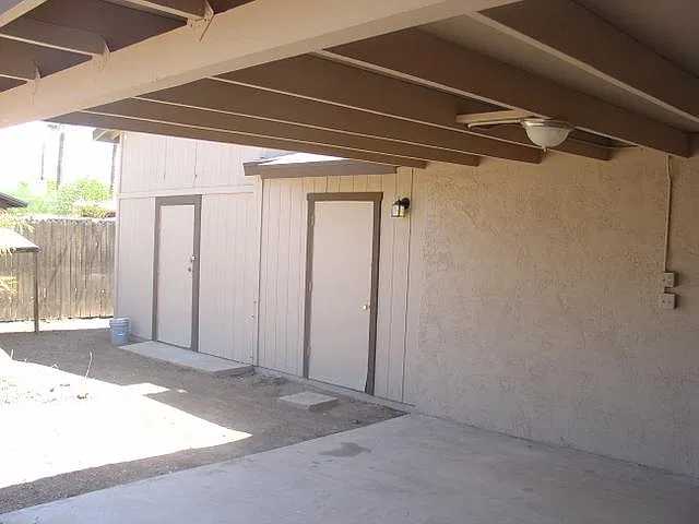 4 bed, 1600 sqft, $2,395 — Photo 3