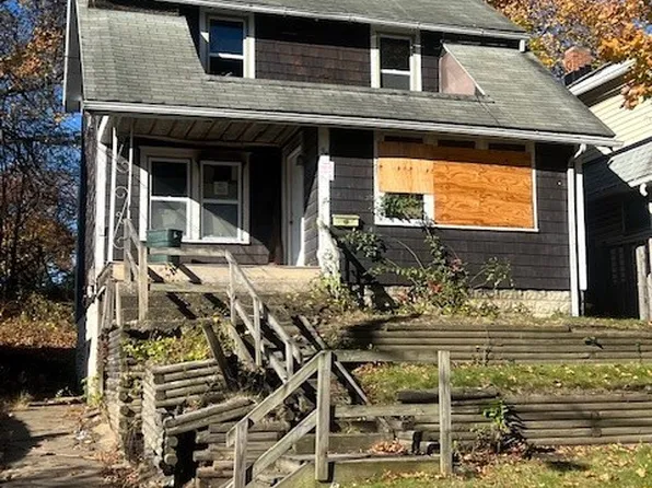 94 Forrest St, Akron, OH 44306