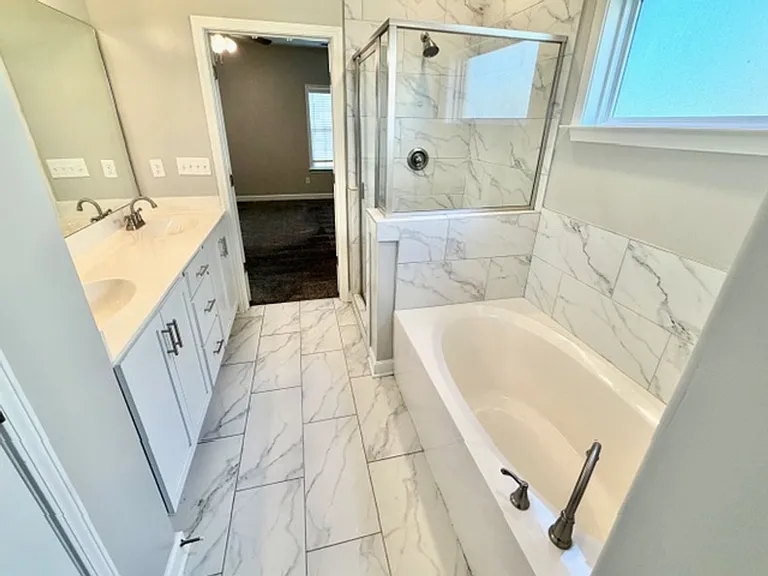 9274 Lakeside Cir S — Photo 8