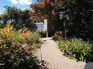 24 Clarkes Xing, Fairport, NY 14450