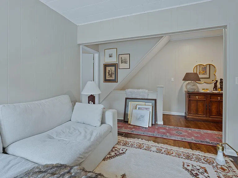 116 Linderman Ave #2B — Photo 7
