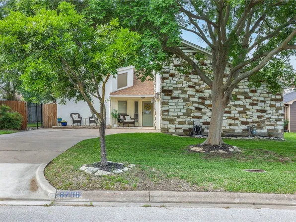 8706 Greenleaf Dr, College Station, TX 77845