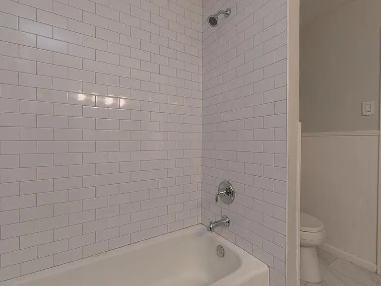 5102 Plumas Ln — Photo 13
