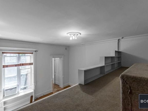 2nd image of 132 W 73rd St APT 3R